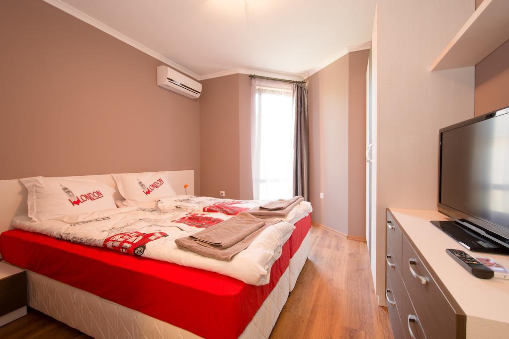 Holiday Village Лозенець Екстер'єр фото