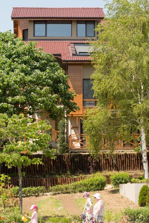 Holiday Village Лозенець Екстер'єр фото