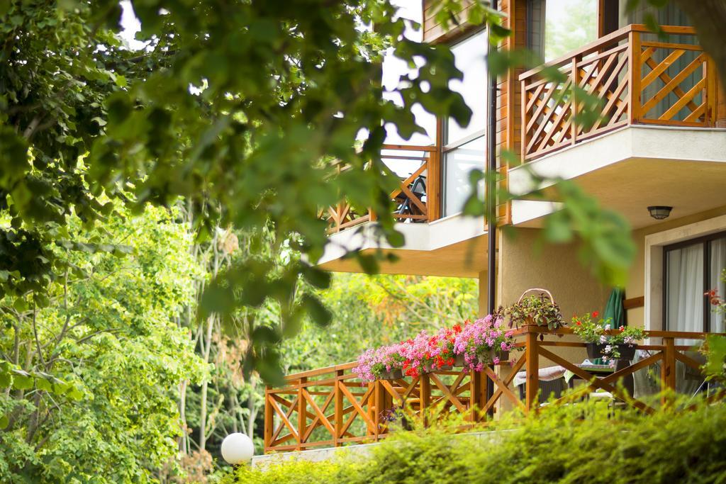 Holiday Village Лозенець Екстер'єр фото